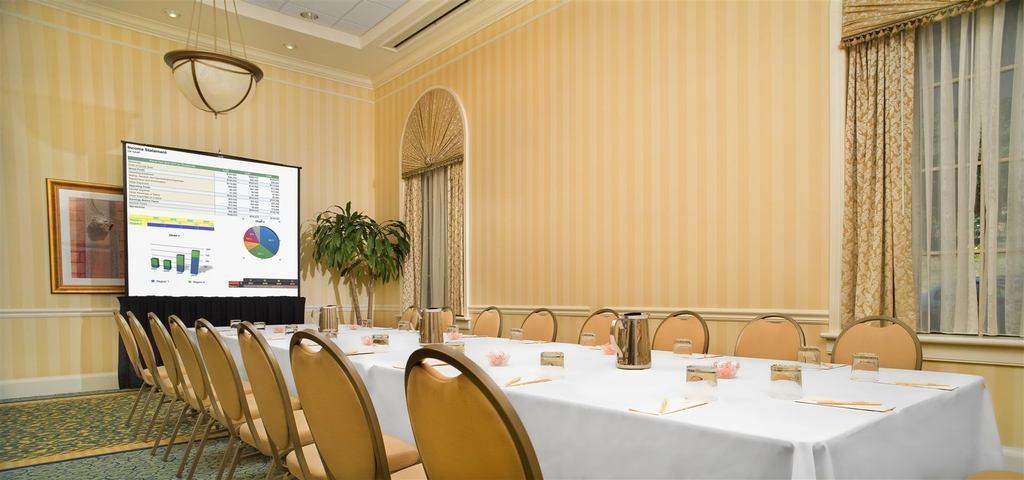 Hotel 24 South 斯汤顿 设施 照片